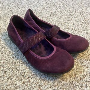 Vionic Fern Mary Janes Flats Rhinestone Slip-On Purple Shoes Size 8.5 Ballet